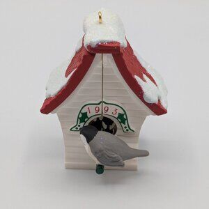 Hallmark Keepsake Peep Inside 1993, Birdhouse with Baby Birds Vintage Ornament